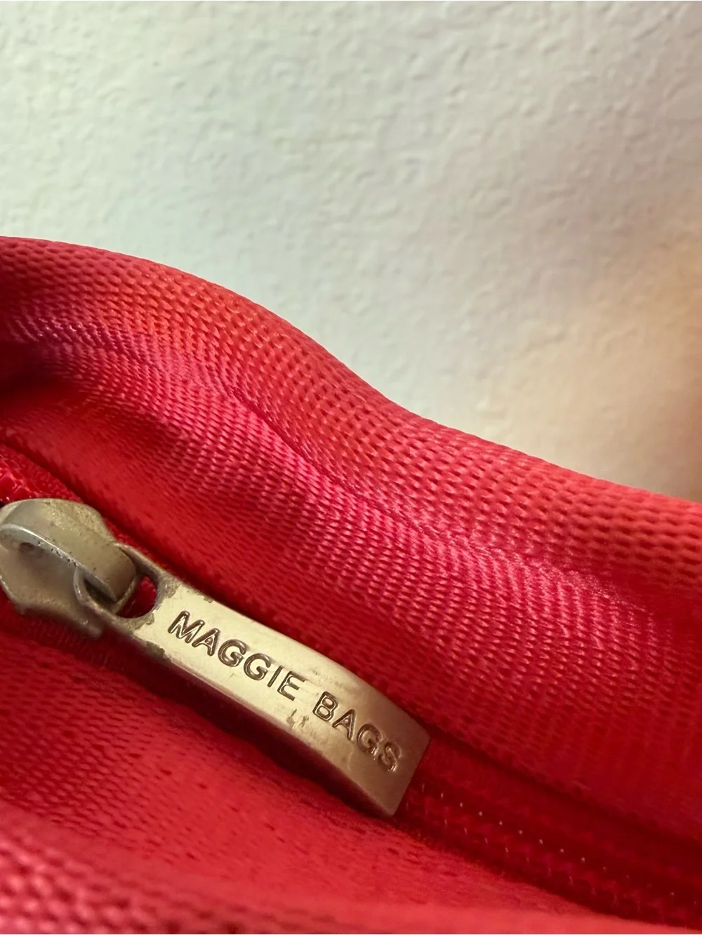 Maggie Bags Seatbelt Laptop Messenger Bag Deep Pink Woven Work Bag Travel Tote